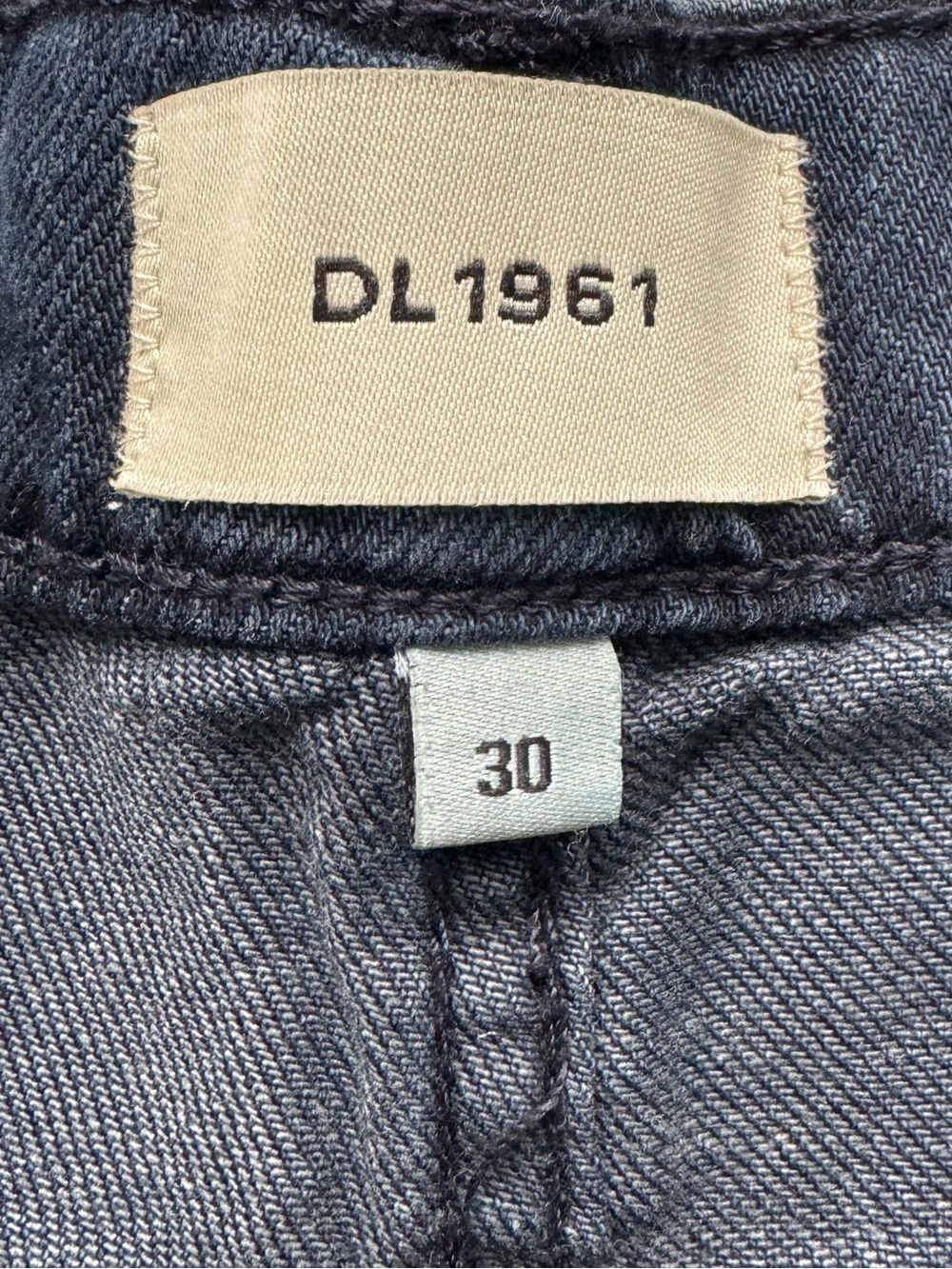 DL1961 Hepburn Wide Leg High Rise Vintage 32" Jeans | 30 NWT - Picture 9 of 13